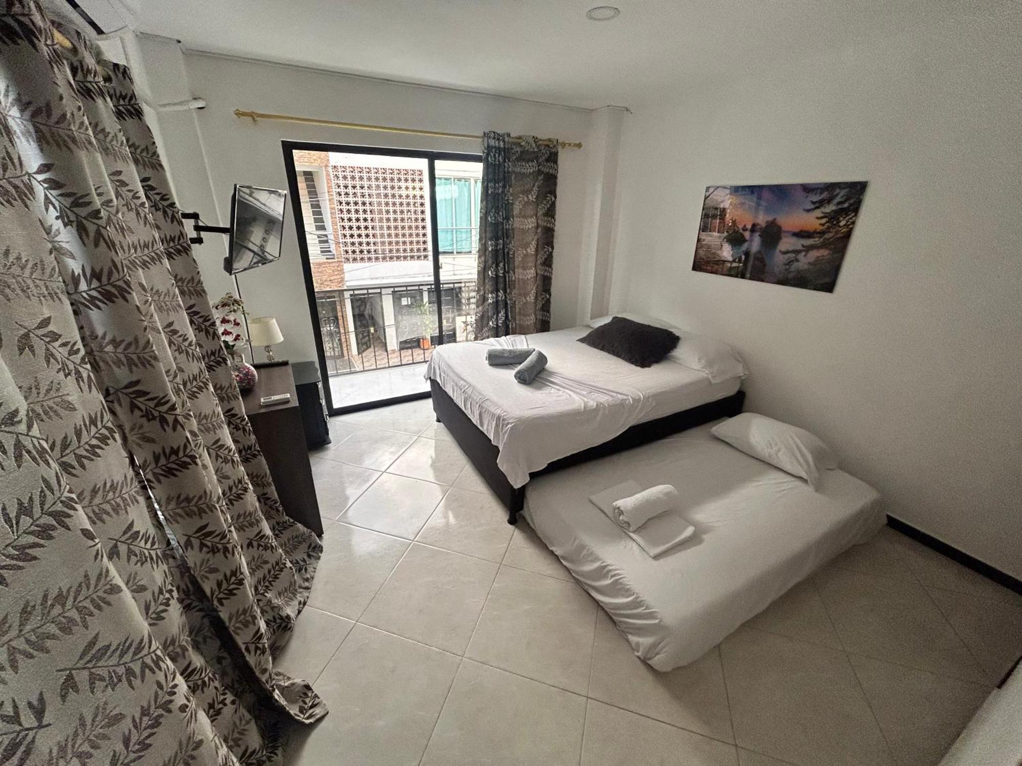 Hotel Sg Doradal Екстериор снимка